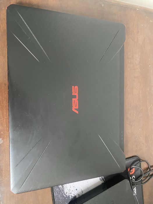 Продам ноутбук Asus