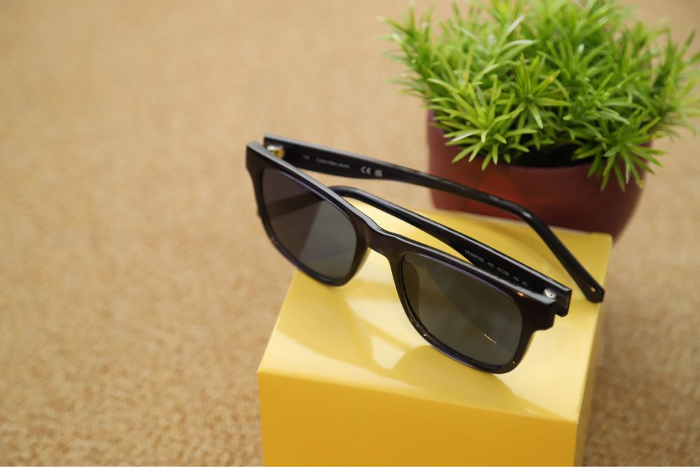 Слънчеви очила-RayBan, Calvin Klein и други различни марки, колекция