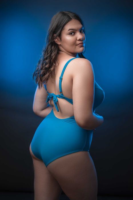 Нов цял бански със стягащ ефект размери от L до 3XL