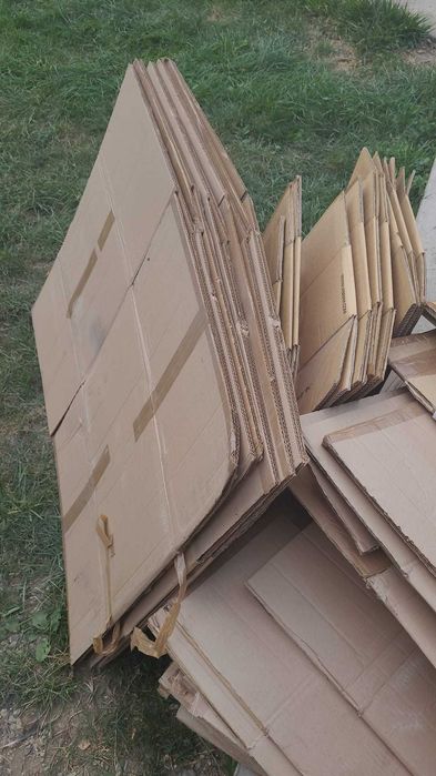 cutii de carton, ambalaje de carton , cutii pentru depozitat sau transport