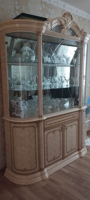Мебеллар сотилади