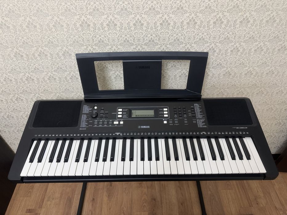 Синтезатор Yamaha PSR-E363