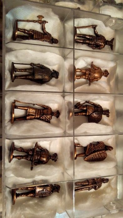 Киндер Войници над 500бр.Kinder