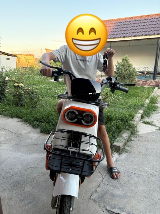 Электроскутер танк