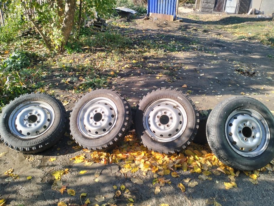 Продам колёса на Ниву