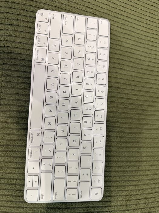 Tastatura Apple Key Mini