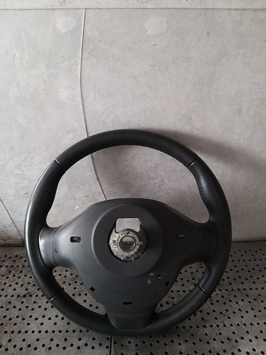 Volan piele in 3 spite cu comenzi renault captur 1 j5 h5 985105453r