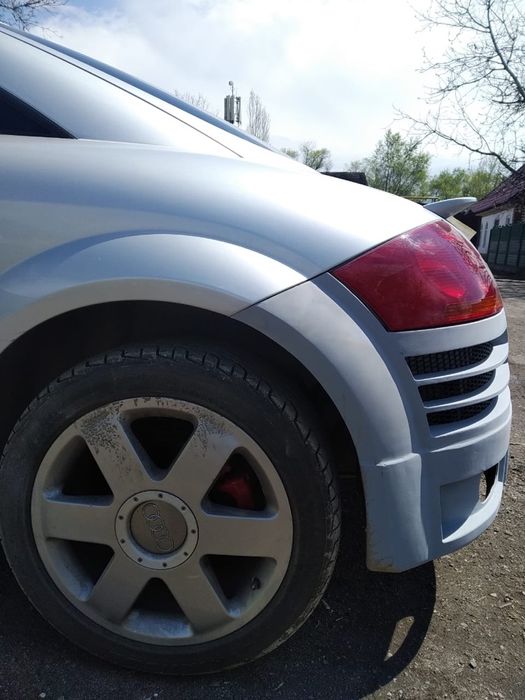 Продам бампер на ауди тт