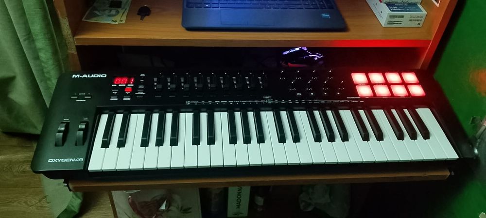 M-Audio Oxigen 49