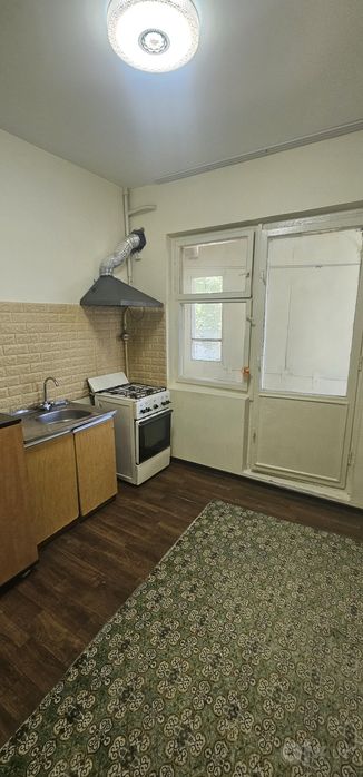 Аренда коракамиш 1.хонали оилага берилади расмдаги уй  1.этаж