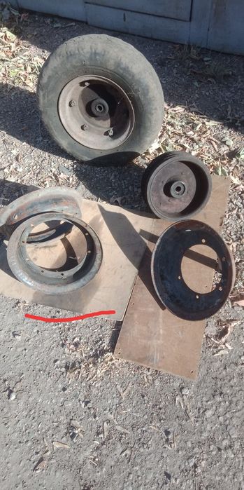 Продам  покрышка