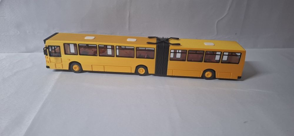 Autobuz Dac 117 UD scara 1/43