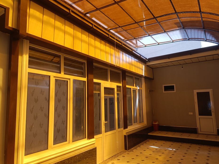 Срочно, Срочно, Срочно!!!          Уй сотилади. СамГаси. Лолазор