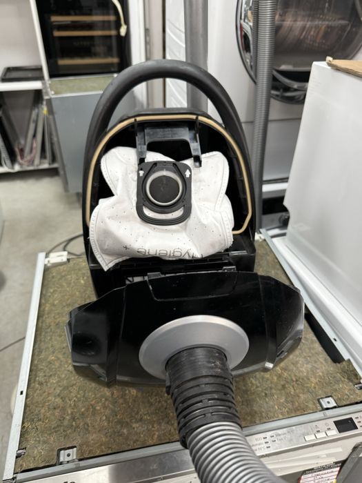 Прахосмукачка Siemens Q 4.0 SilencePower allegry