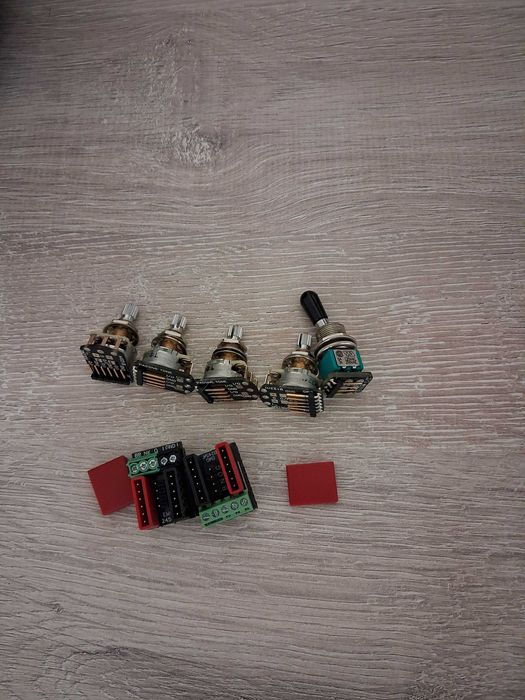 Kit complet doze active chitară EMG 81 + EMG 60