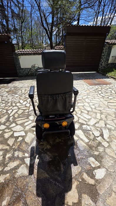 Акумулаторна инвалидна количка