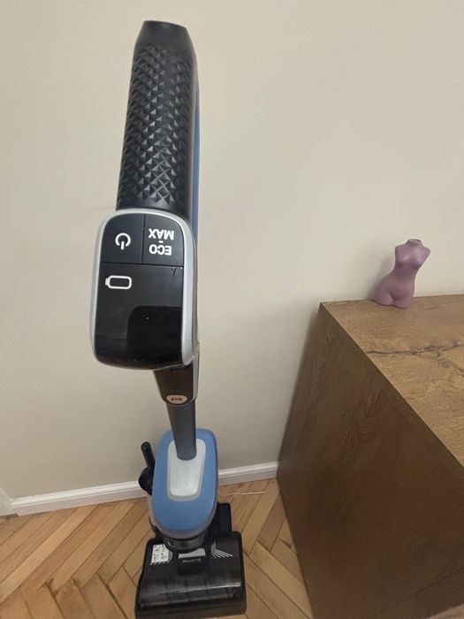 Rowenta X-Clean 2- în garanție, complet cu accesorii – pentru piese sau reparație