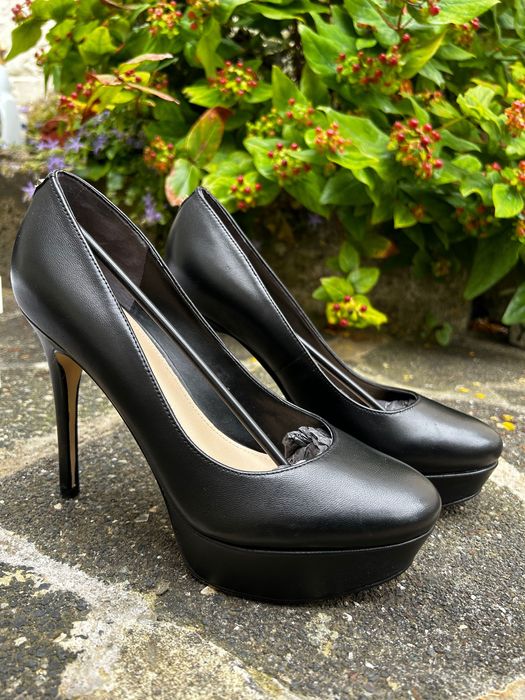 Guess черни обувки