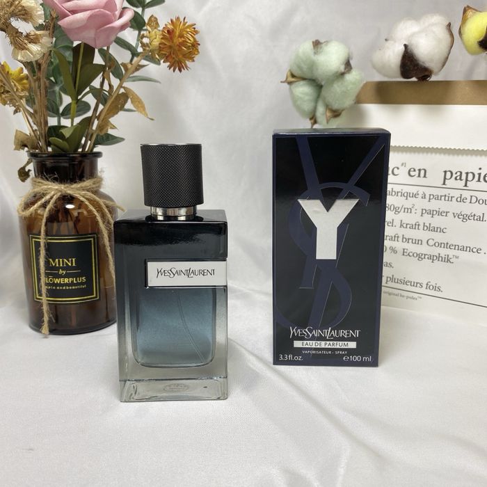 Yves Saint Laurent Y Парфюм