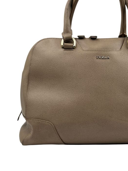 Furla дамска оригинална чанта