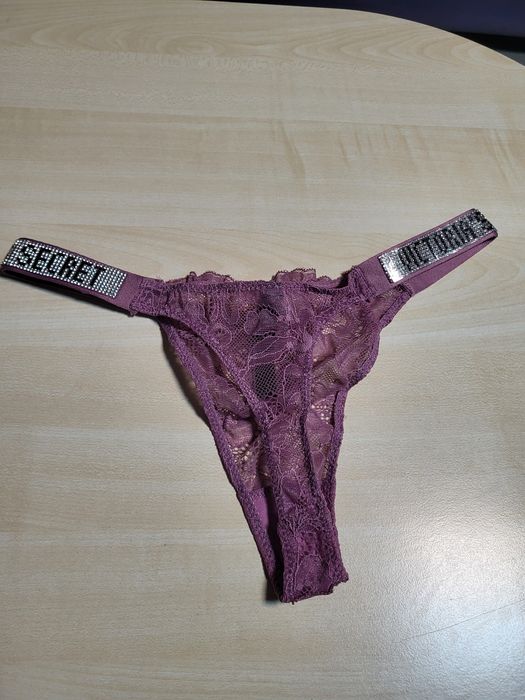 Прашки Victoria's Secret сатенени, дантела или леопардови