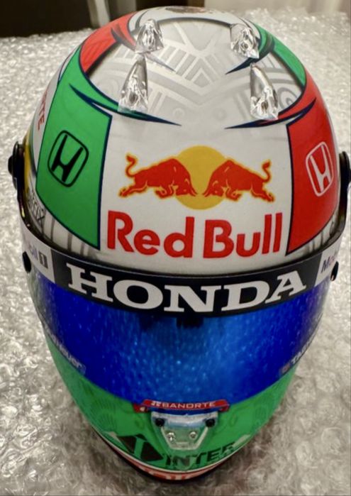 Macheta formula 1 f1 1/18 Casca F1 1/2 Red Bull Honda Minichamps SCHUBERTH