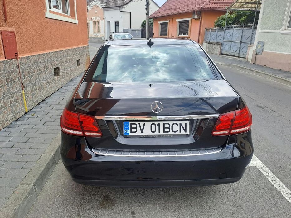 Vând Mercedes E220D W212