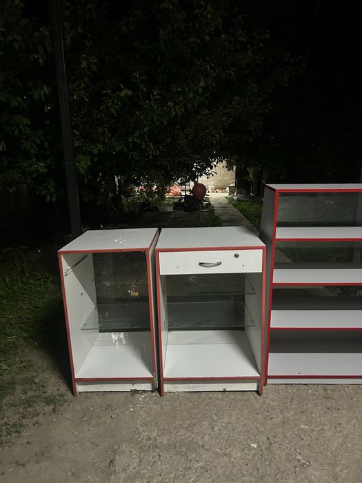 Кассовый стол для магазина