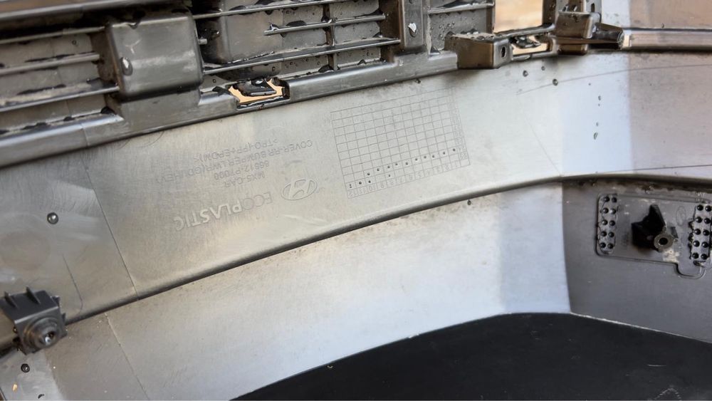 Бампер Hyundai Santa Fe