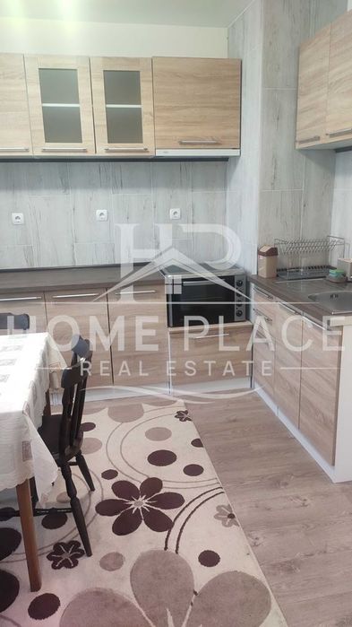 ДВУСТАЕН апартамент под наем - Център