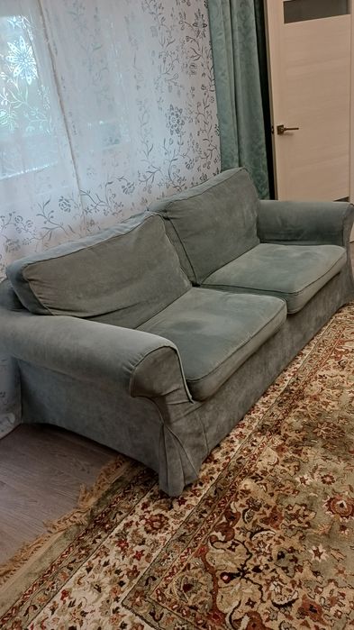 Продаю диван б/у Икея
