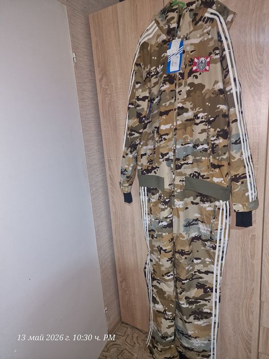 Уникален сноуборд гащеризон