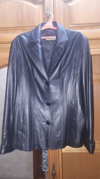 Продам кожаный пиджак 100000