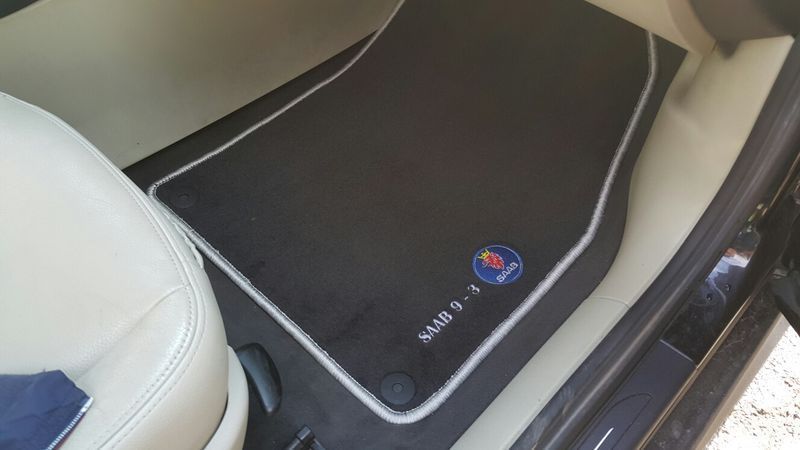 2 предни стелки за Сааб 9-3 2003–2014 SAAB