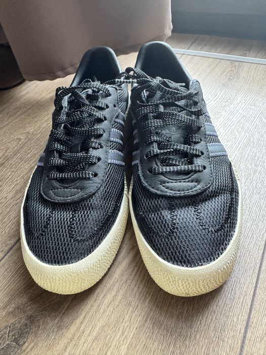 Маратонки adidas