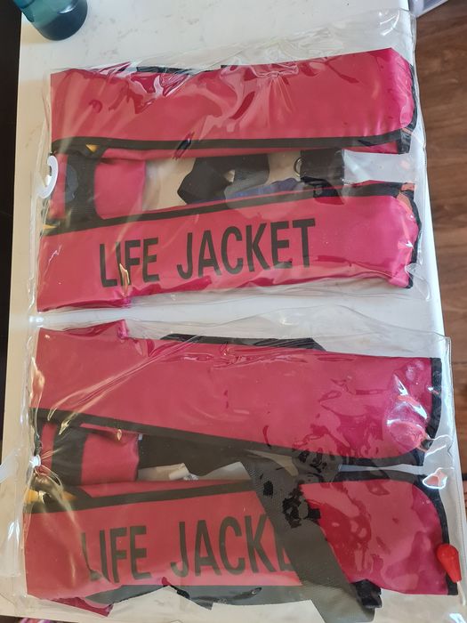 Vesta de salvare Baracuda SV8 automata