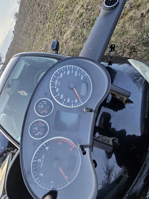 Dezmembrez Audi a3 8p. 2.0 tdi.