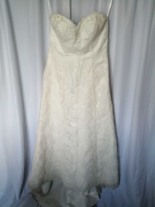 Сватбена рокля Sincerity Bridal р-р L-XL - цвят слонова кост