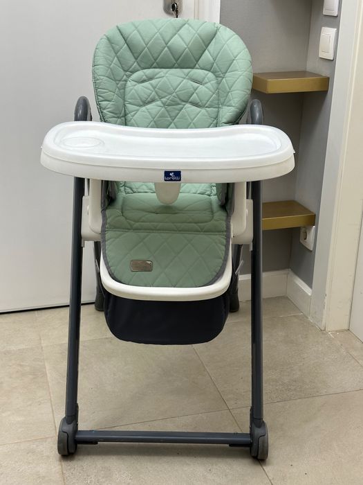 Scaun de masă pentru copii