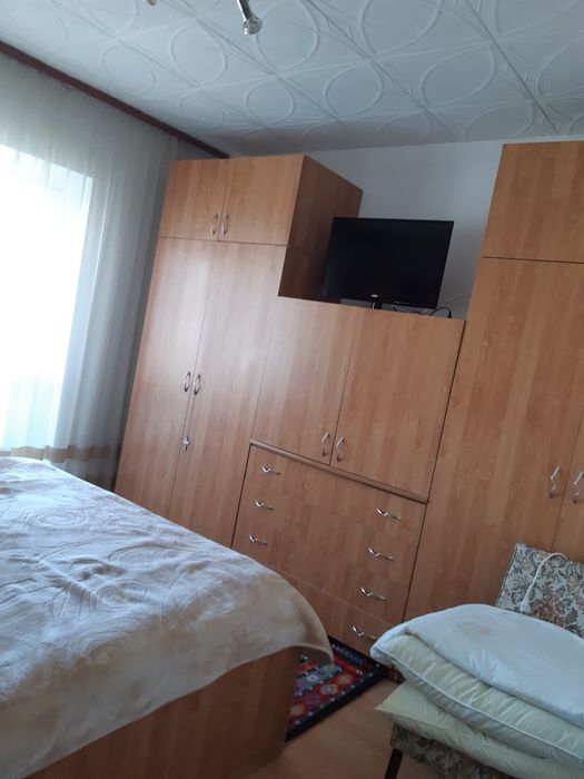 Inchiriez apartament cu două camere strada savenilor nr.36, Botoșani.