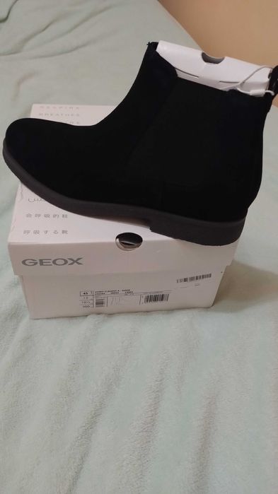 Ghete Geox Chelsea din piele întoarsă mărimea 45