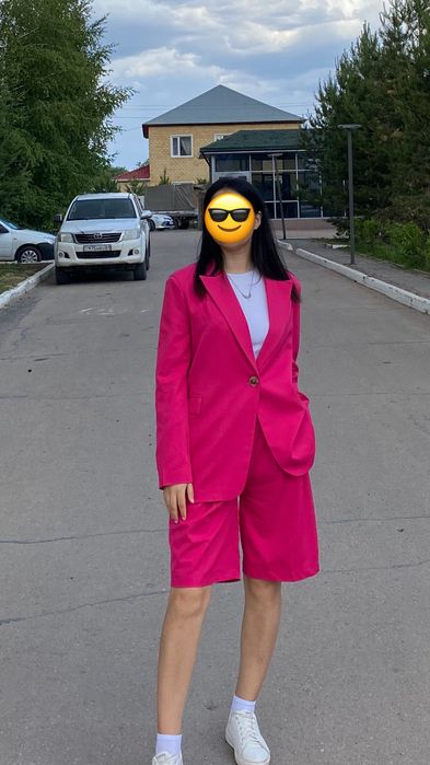 Продам двойка костюм