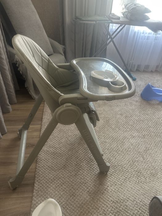 Стул для кормления