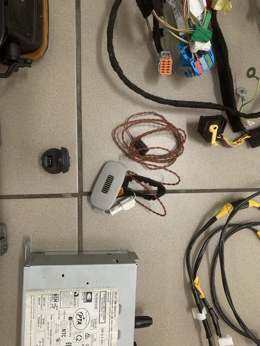 Оригинална мултимедия за Пежо 301/Ситроен Ц-Елисе