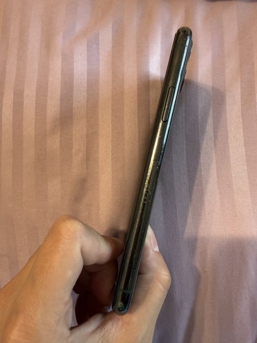 Iphone 11 pro midnight green