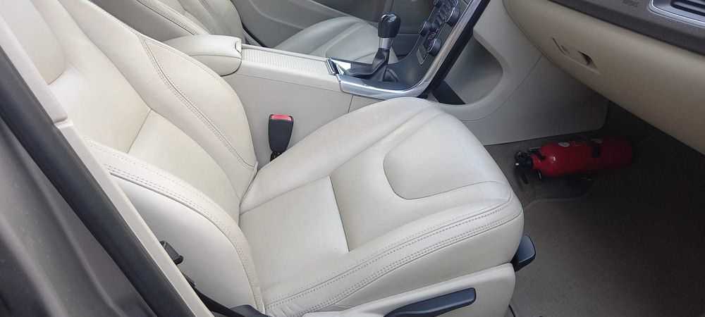 Volvo V60 2013 D3