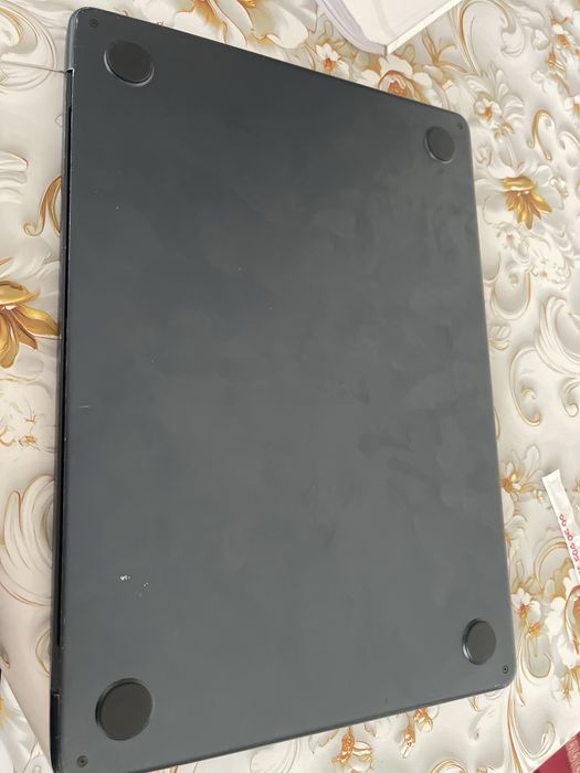Macbook air m2 2022
