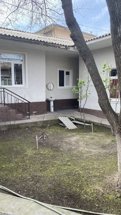 Уй сотилади. Срочно!