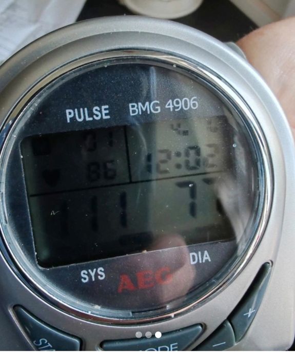 Tensiometru  de incheietura AEG