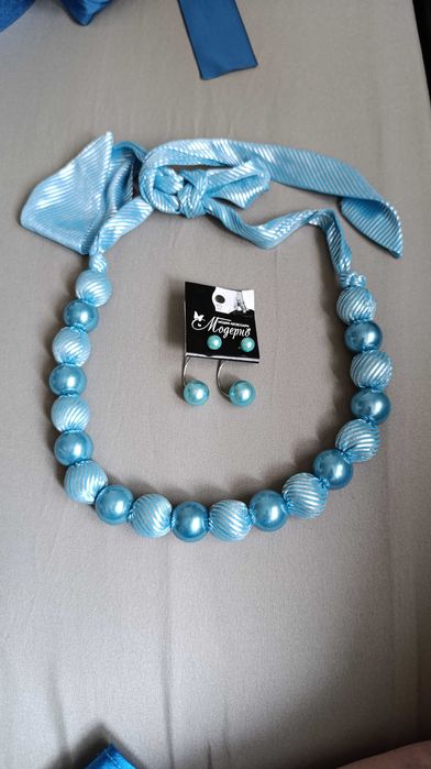 Комплекти и висулки